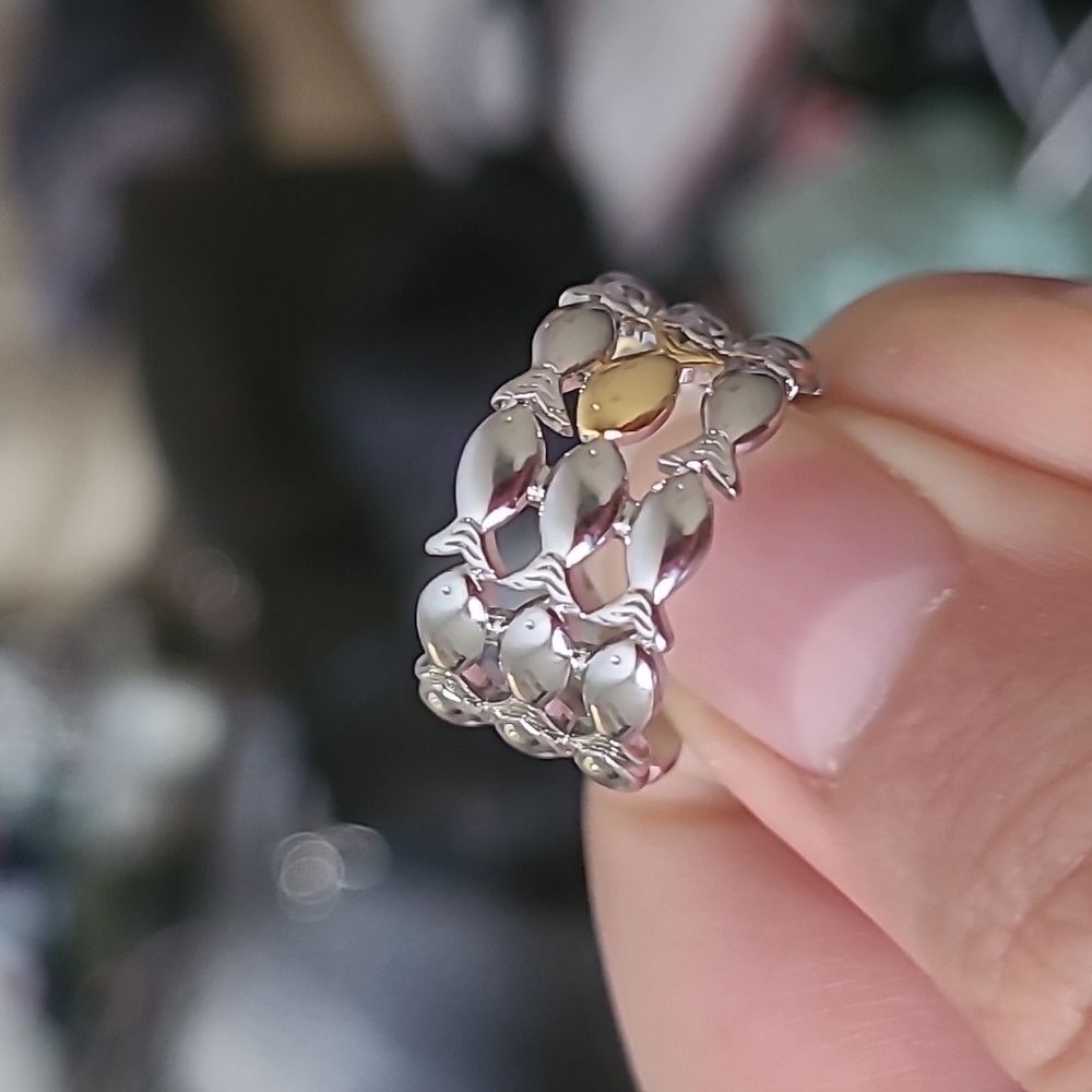 Be Unique Ring Resizable - Picture 2 of 6